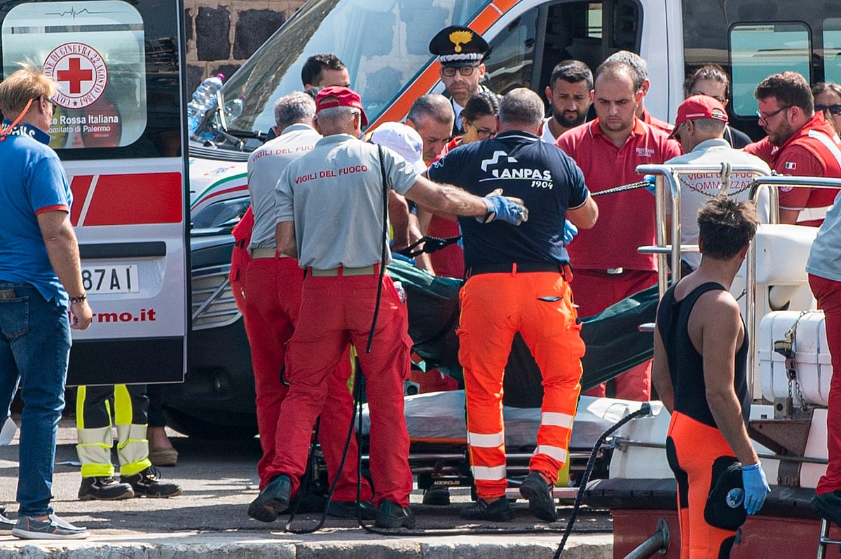 AP :  
UK flag vessel Bayesan sunk in southern Italy